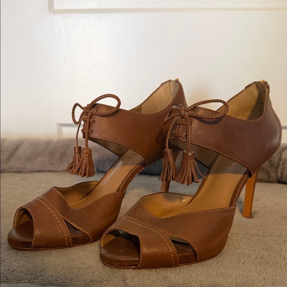 Talbots Tan Leather Peep-Toe Heels